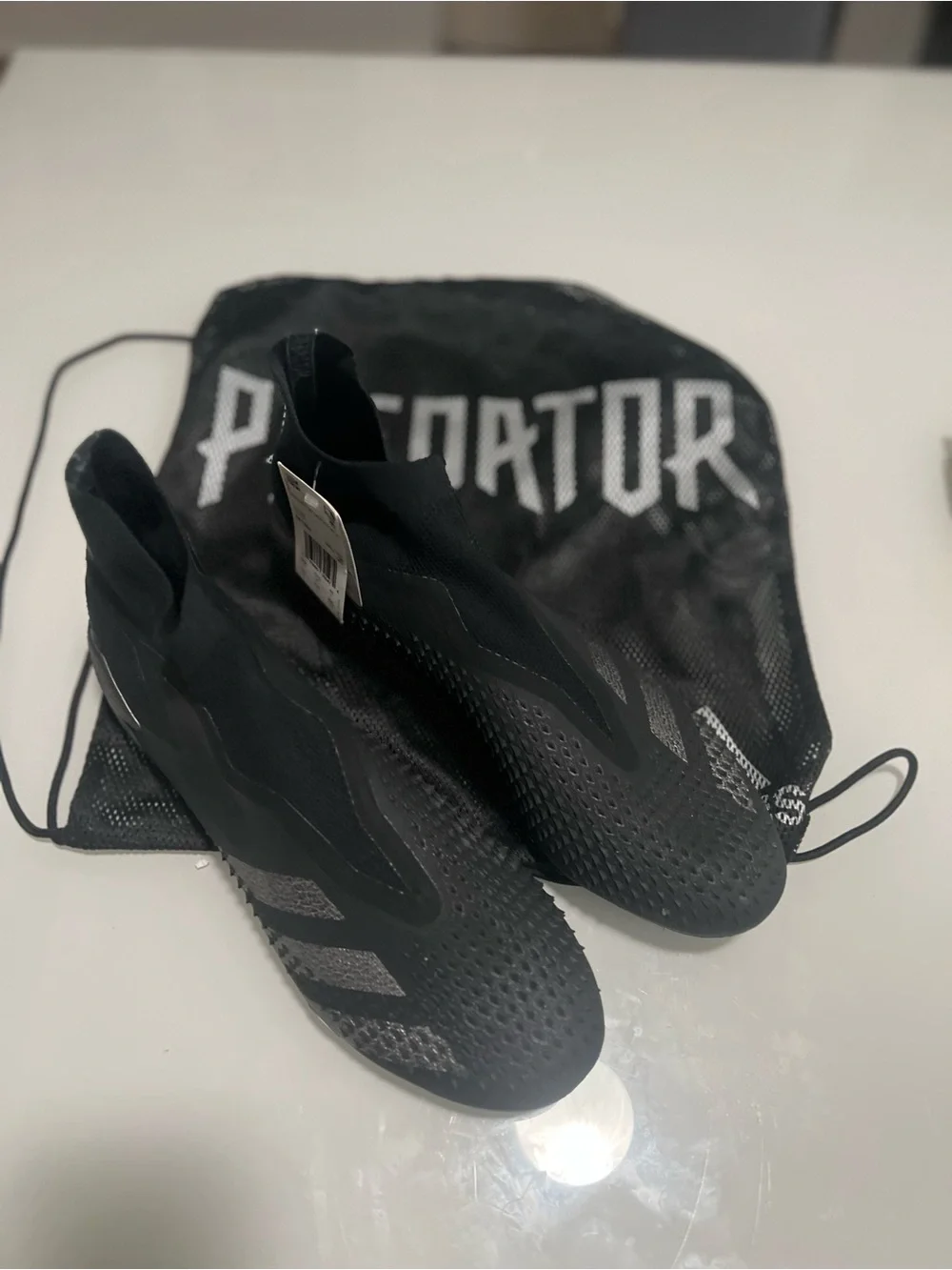adidas Predator Men’s Black with Silver Accents Soccer Cleats Sz 13